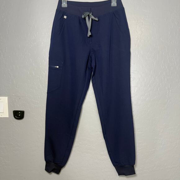 Figs -sold - Picture 1 of 6